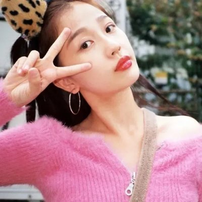 红色尾翼